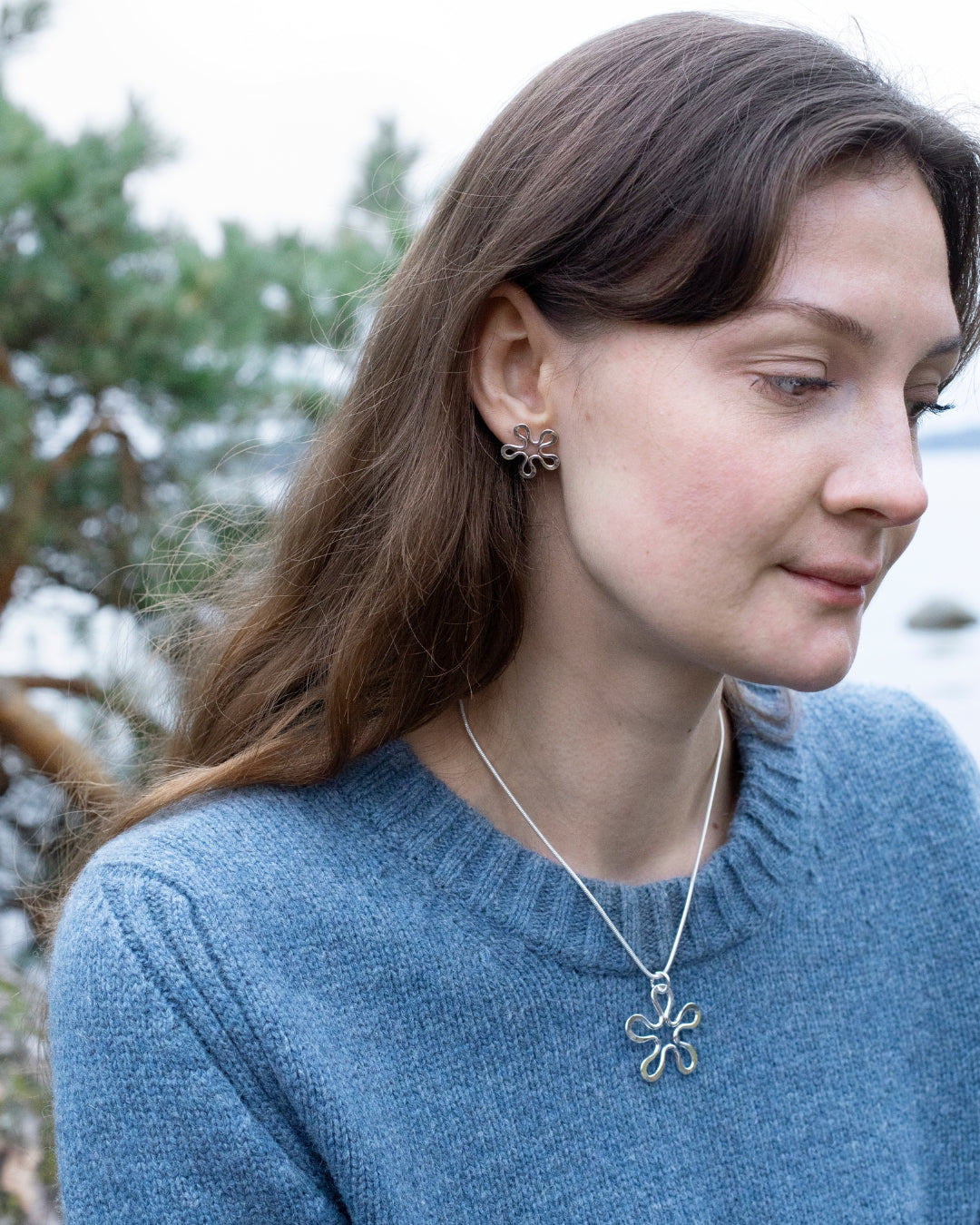 BLOMMAN™ ELEGANT örhängen på stift