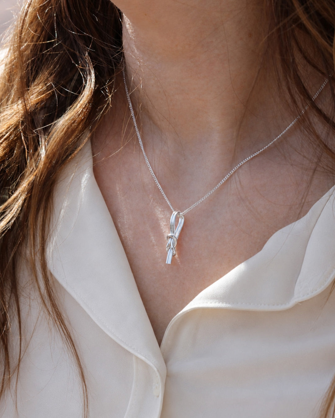 RÅBANDSKNOP (Reef Knot) necklace