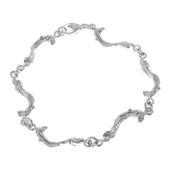 Havet bracelet in 925 sterling silver with wave like links inspired by stormy Åland sea
