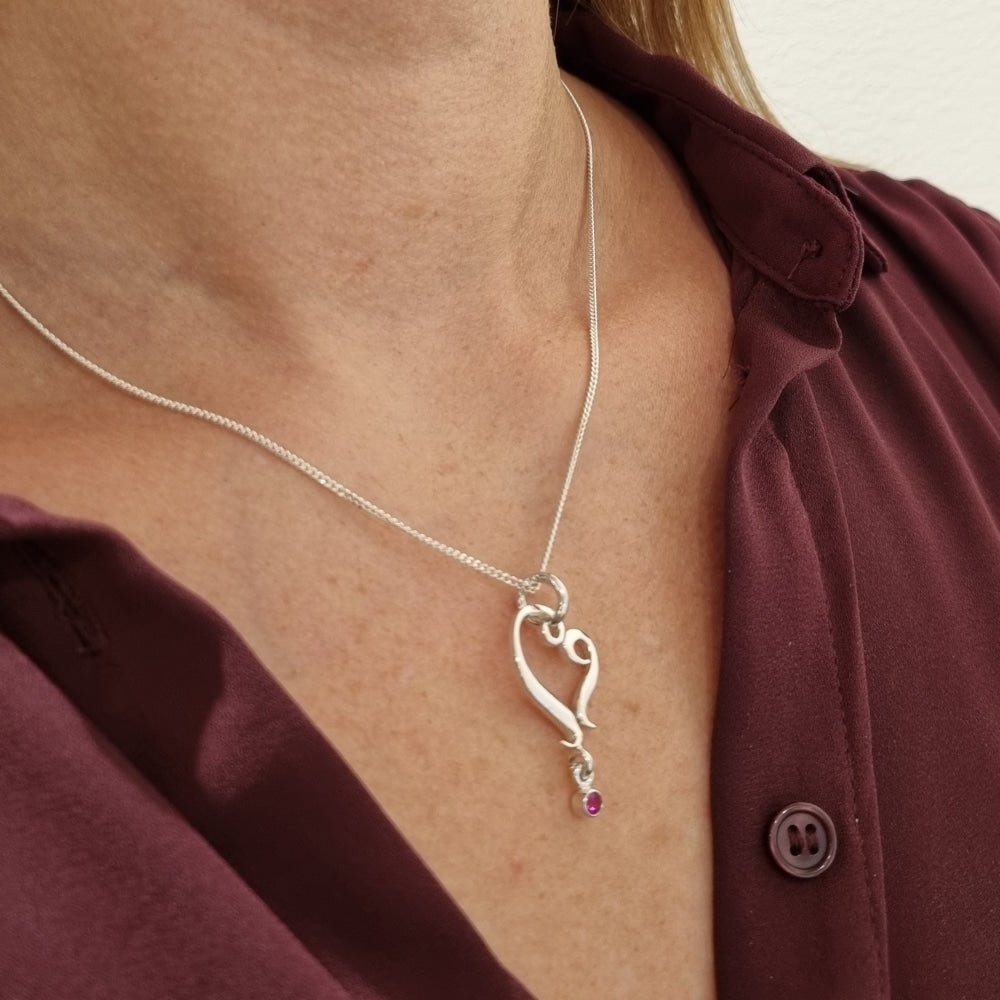 RUBINHJÄRTA (Rubinherz) Halskette - Guldviva Jewellery