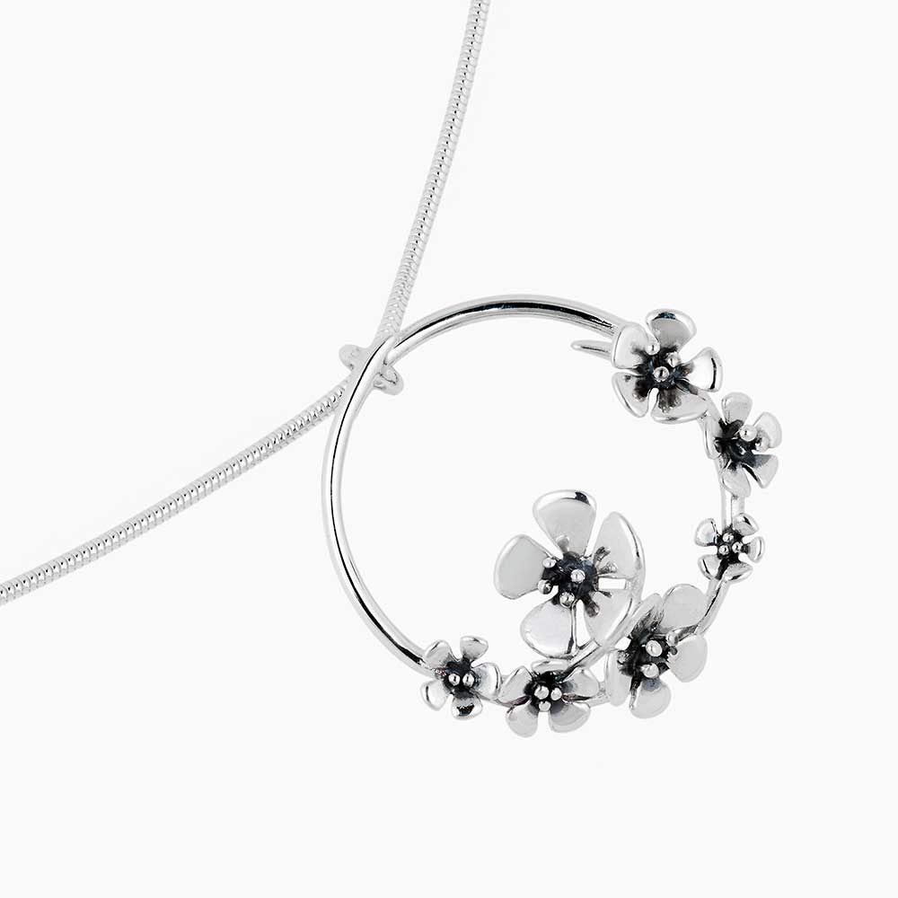 ÄPPELBLOM (Apfelblüte) L Halskette - Guldviva Jewellery