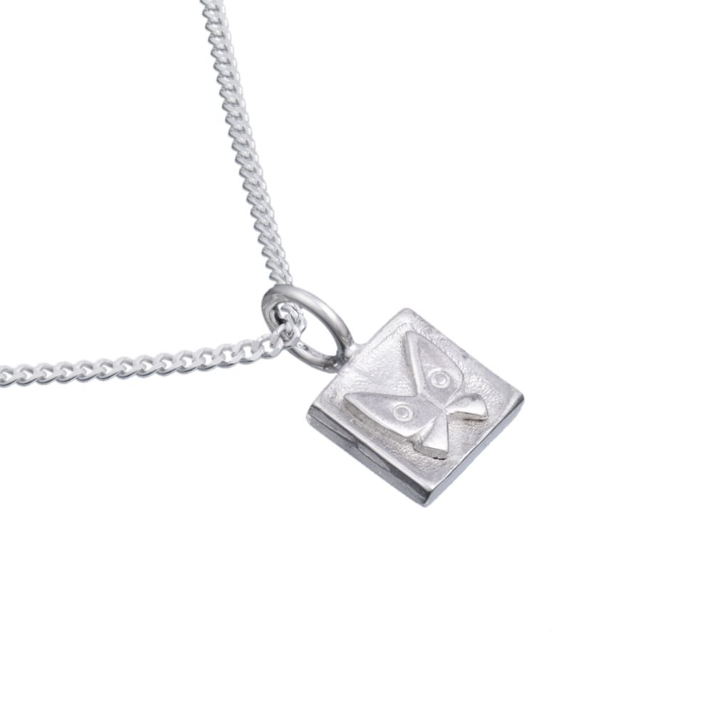 LYCKOFJÄRIL (Glücksschmetterling) Halskette - Guldviva Jewellery