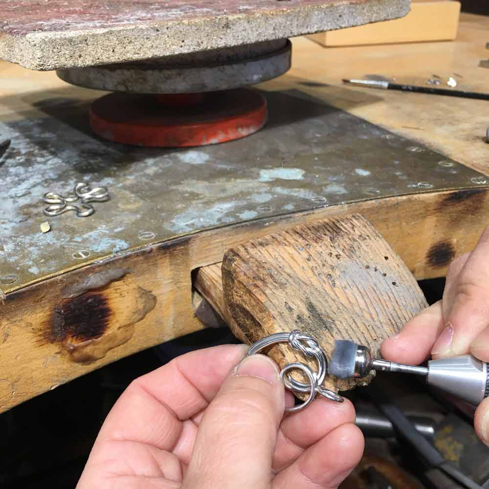 RÅBANDSKNOP (Kreuzknoten) HEART Halskette - Guldviva Jewellery