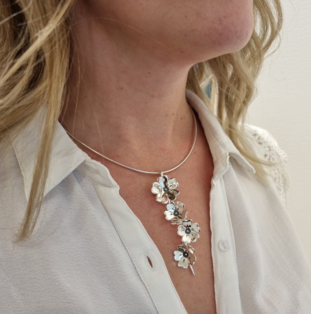 GULLVIVA (Primula veris) FEST necklace - Guldviva Jewellery