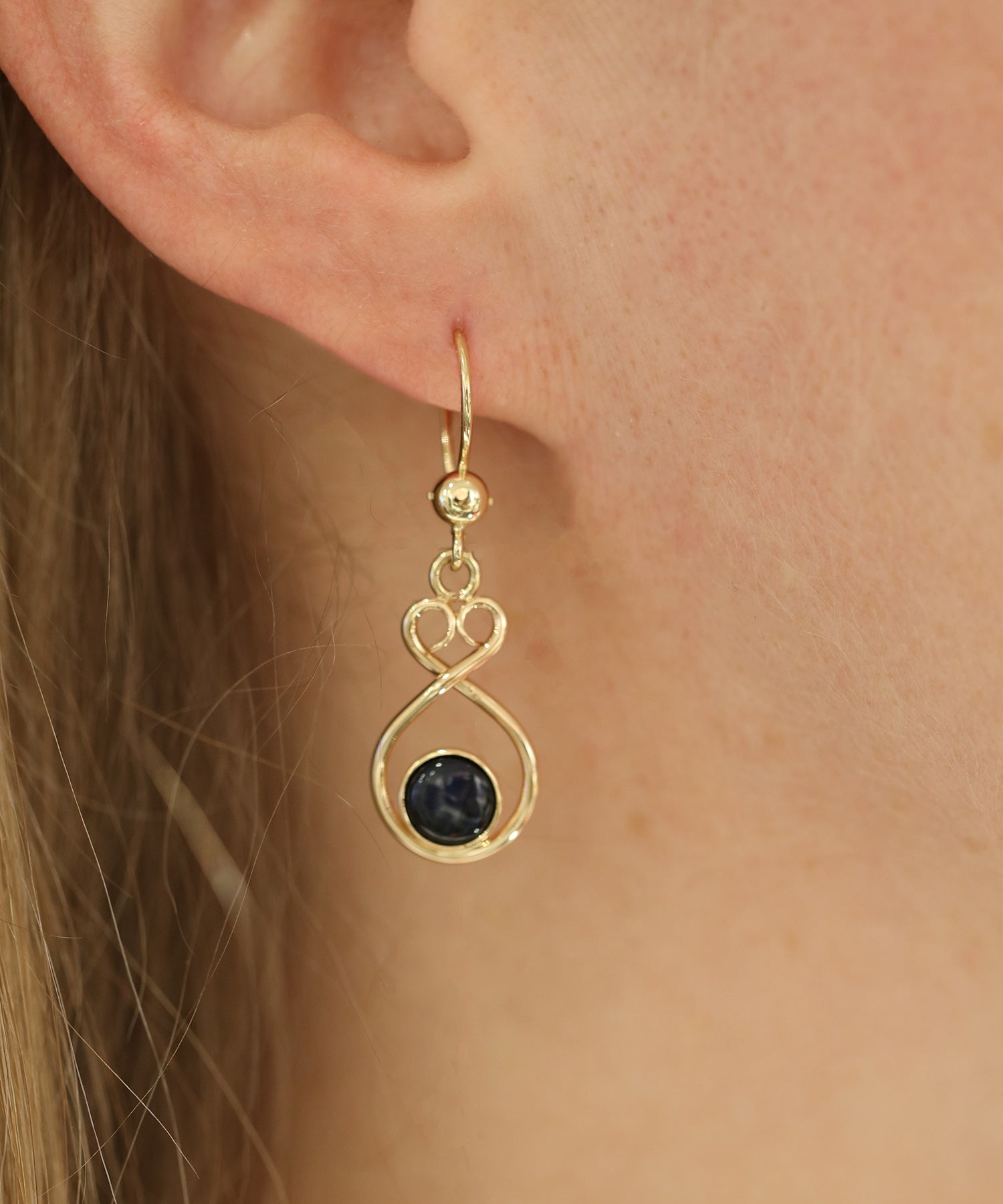 HEART OF FINLAND 18K earrings - Guldviva Jewellery