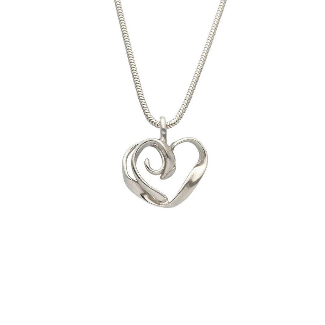 STORMSKERRY MAJA HEART necklace - Guldviva Jewellery