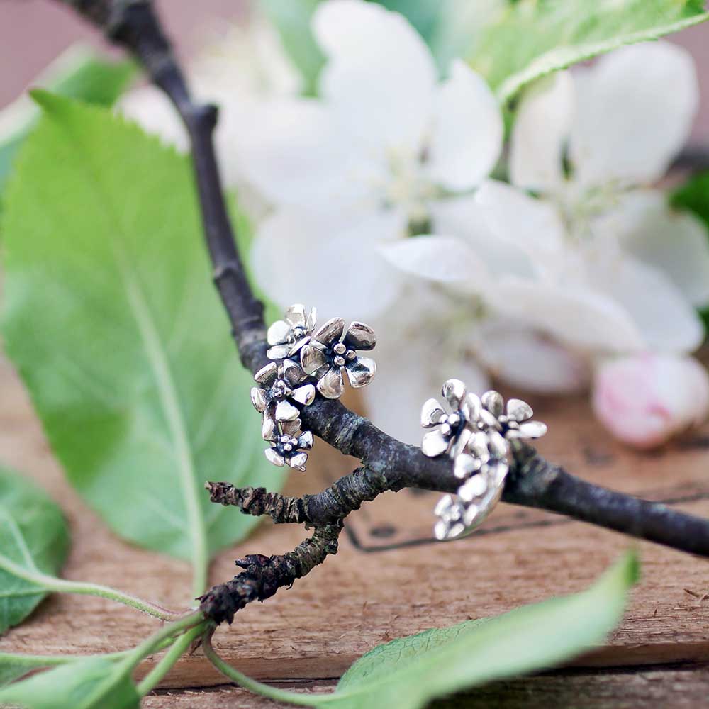 ÄPPELBLOM (Apple Blossom) L earstuds - Guldviva Jewellery