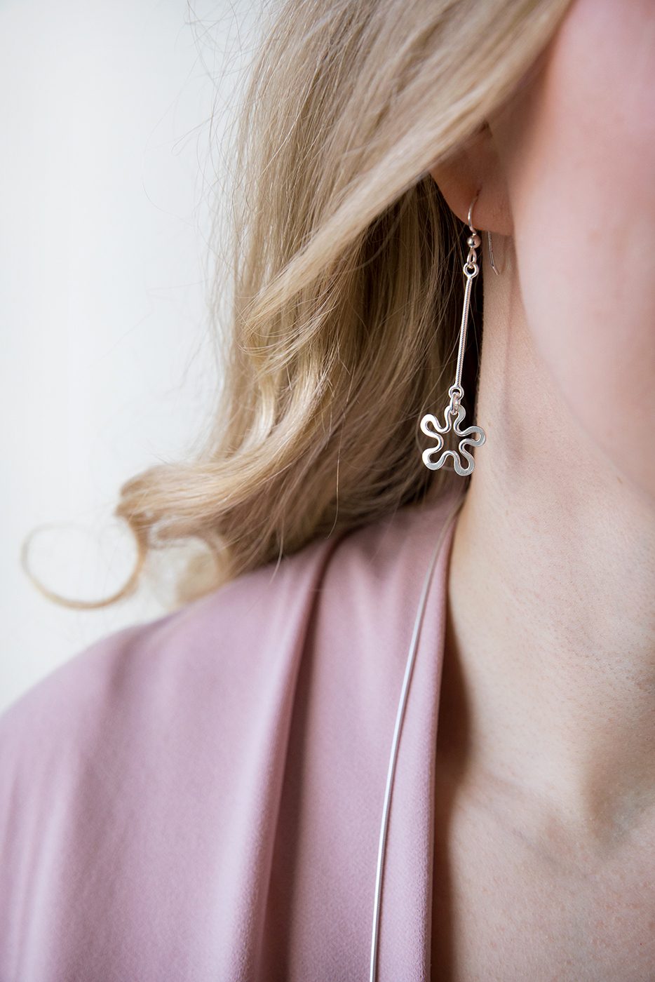 BLOMMAN™ Duo earrings - Guldviva Jewellery
