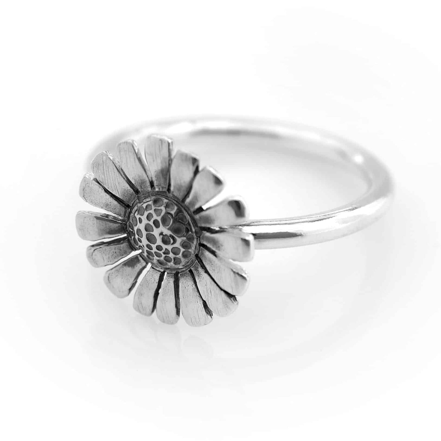 DAISY ring - Guldviva Jewellery