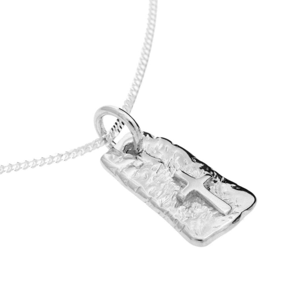 KORSPLATTA (Cross Disc) necklace - Guldviva Jewellery