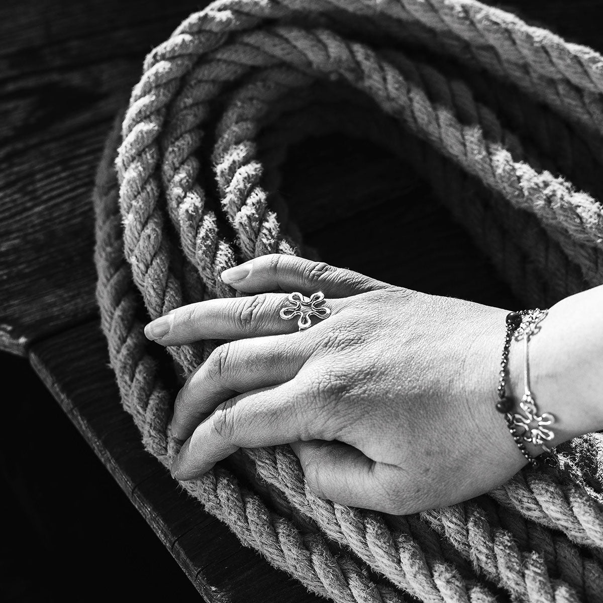 BLOMMAN™ Sormus - Guldviva Jewellery