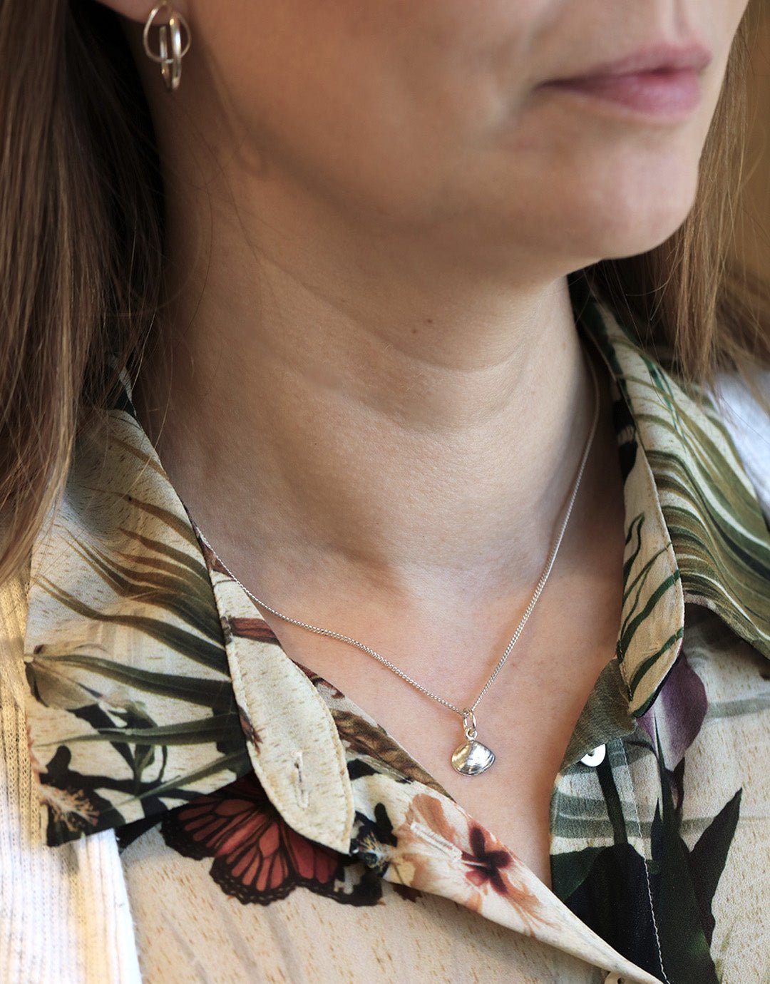 SANDMUSSLA (Hiekkasimpukka)  Kaulakoru XS - Guldviva Jewellery
