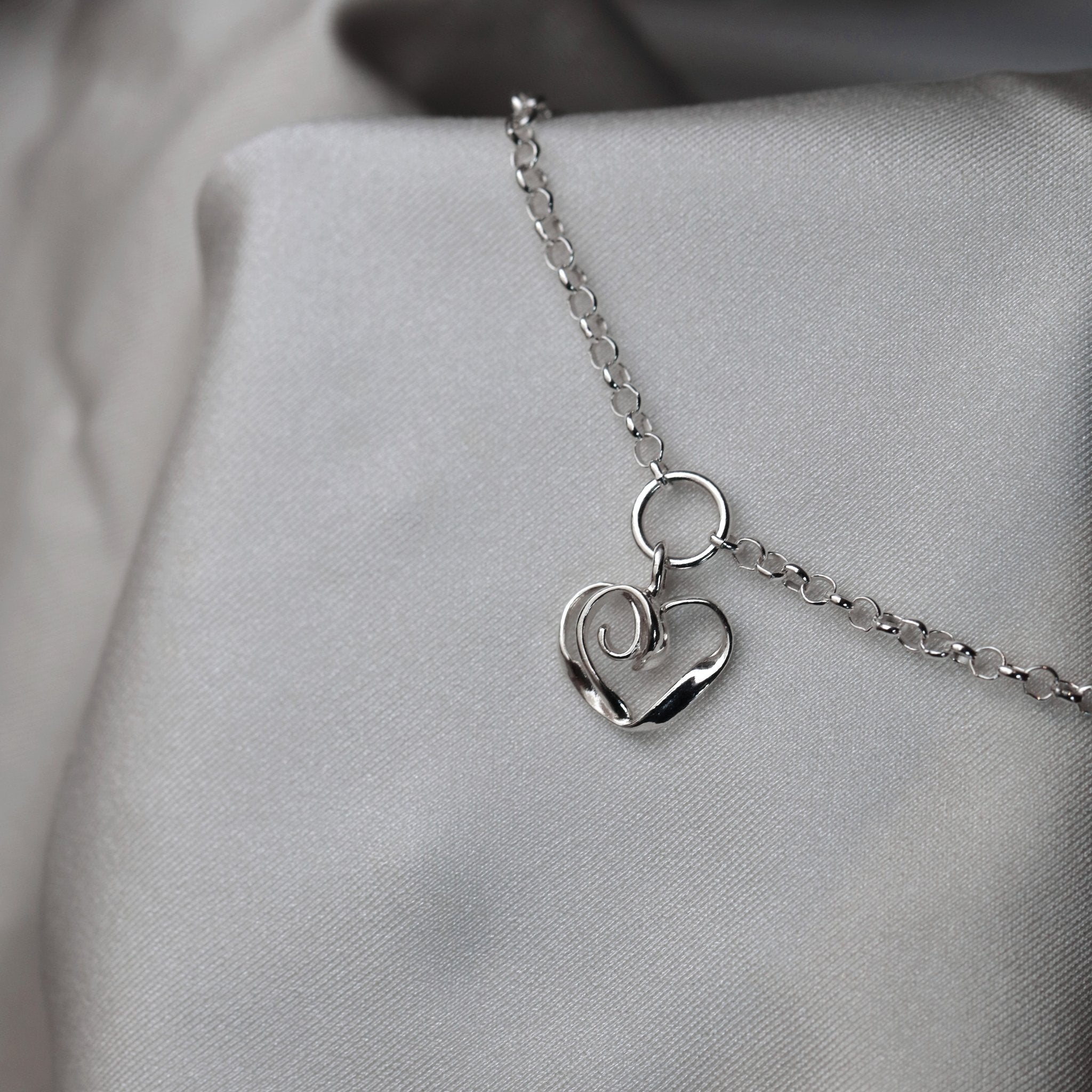 STORMSKÄRS MAJA HJÄRTA armband - Guldviva Jewellery