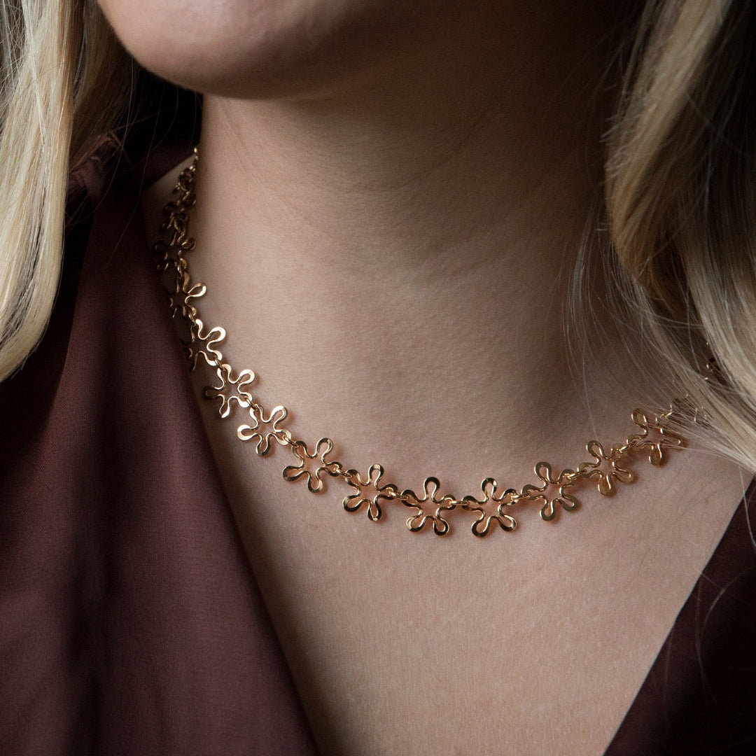 BLOMMAN™ 18K collier exklusiv