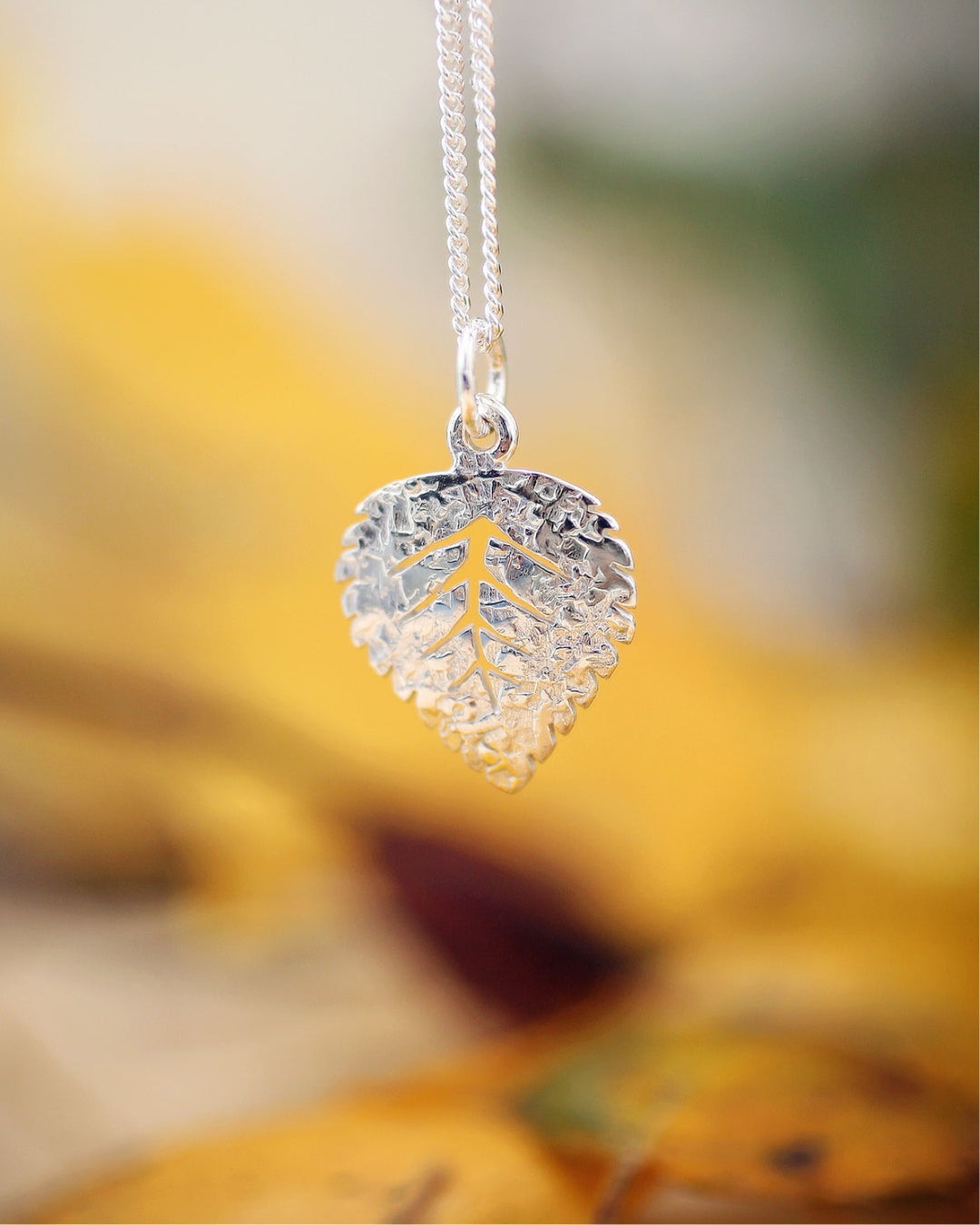 BJÖRK (Birch) XS necklace