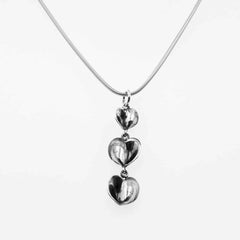 BLÅMUSSLA HJÄRTA FEST halsband - Guldviva Jewellery