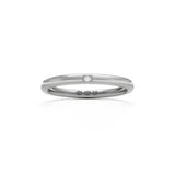 RING halvrund 2 mm i 18K vitguld med 1 diamant - Guldviva Jewellery