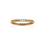 RING Halvrund 2 mm i 18k med 3 diamanter - Guldviva Jewellery