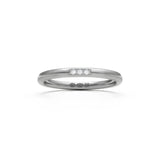 RING halvrund 2 mm i 18K vitguld med 3 diamanter - Guldviva Jewellery