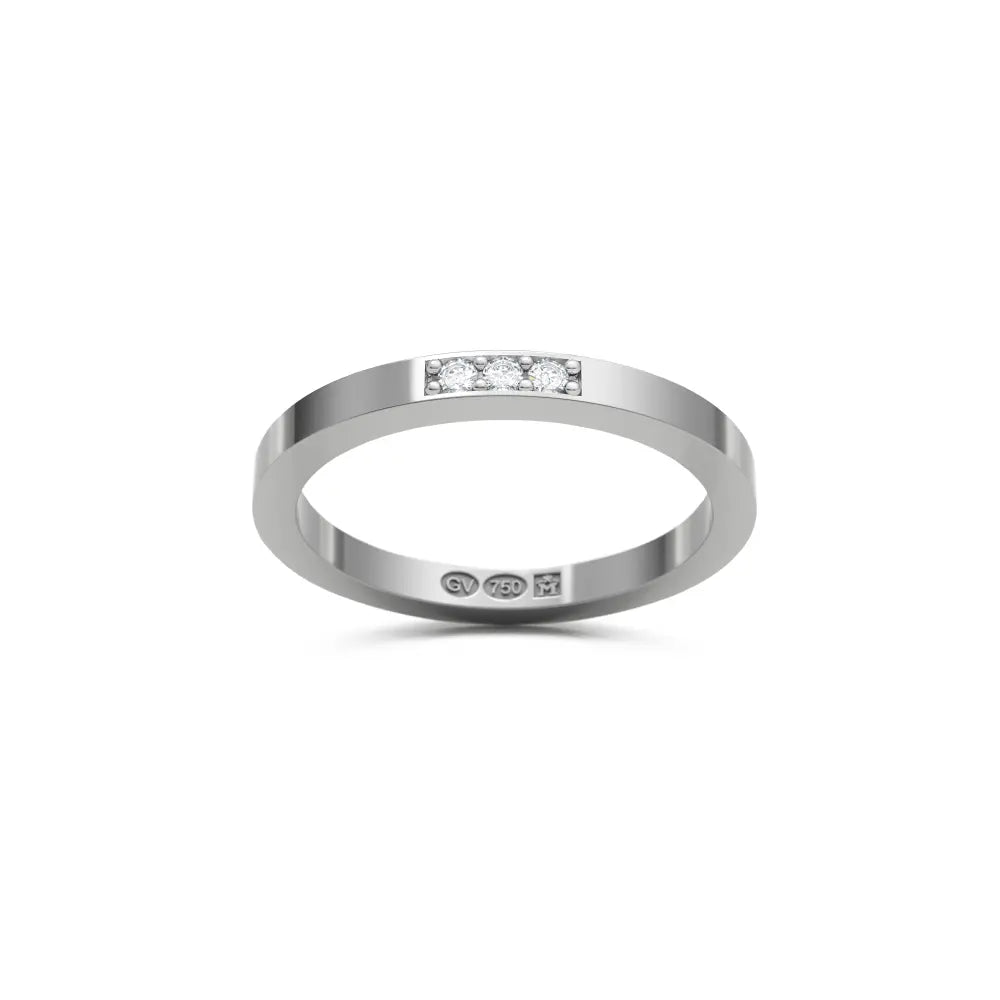 RING rektangulär 2 mm i 18K vitguld med 3 diamanter