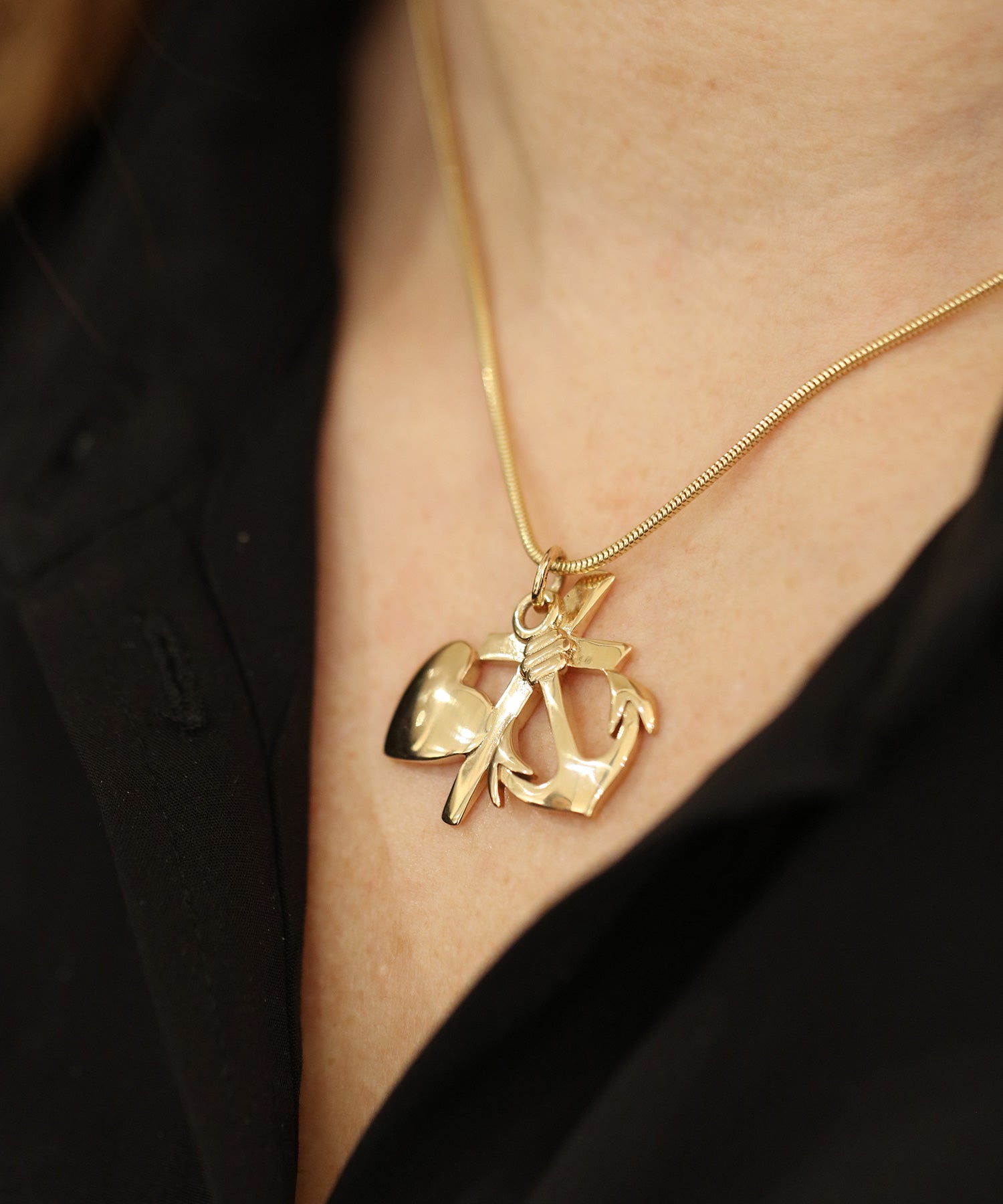 TRO HOPP & KÄRLEK 18K L halsband - Guldviva Jewellery