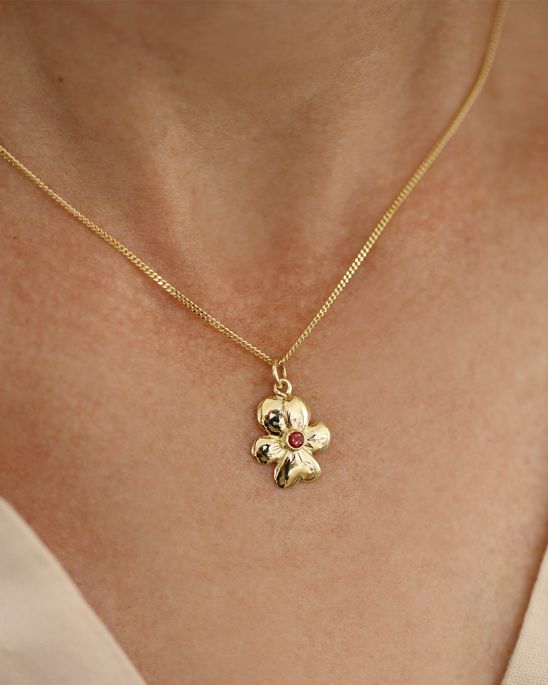 VIOL (Violet) S 18K necklace with garnet