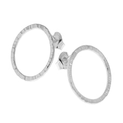 CIRCLA örhängen på stift - Guldviva Jewellery