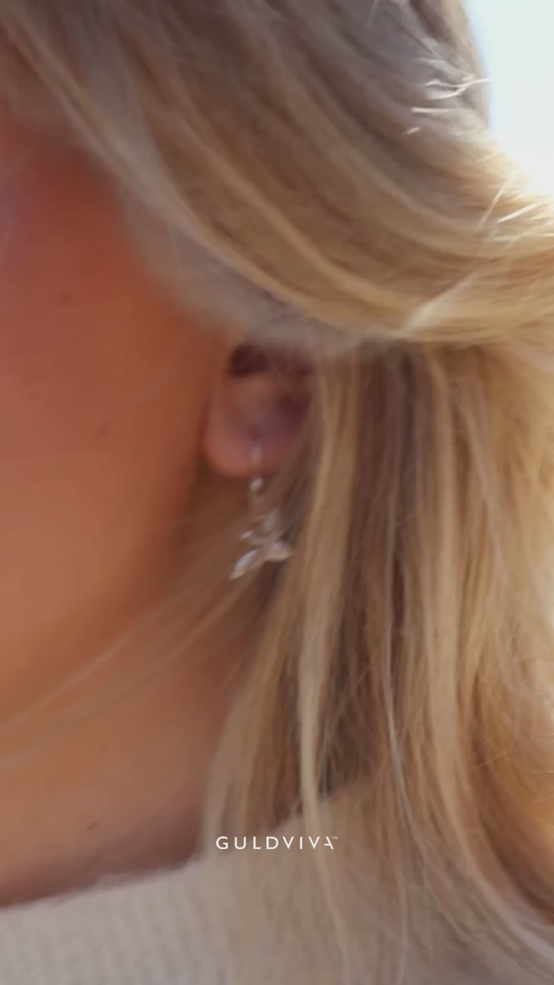FÖGEL hook earring