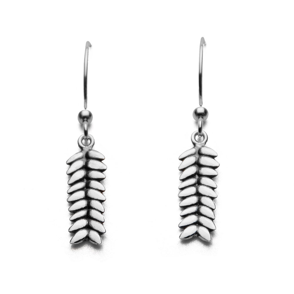 RÅG örhängen på krok - Guldviva Jewellery