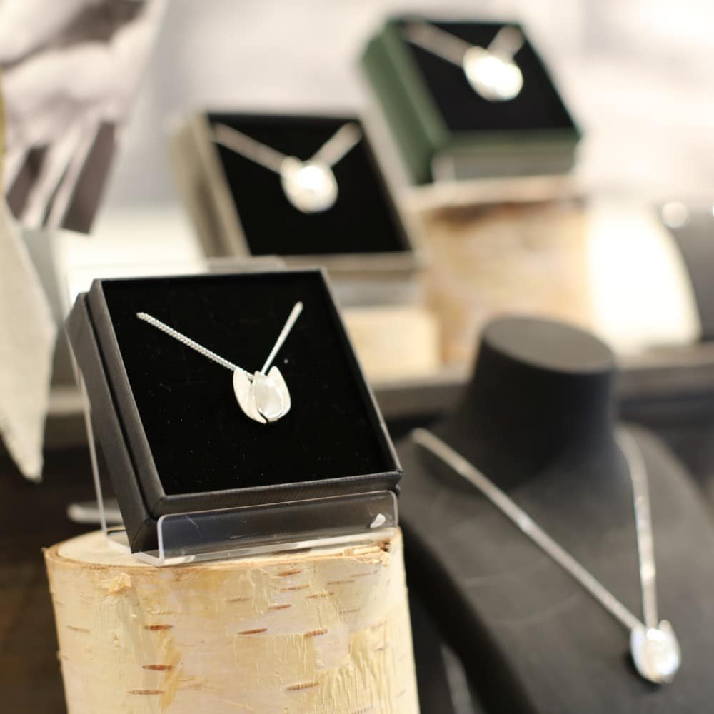 TULPAN NOVA halsband - Guldviva Jewellery