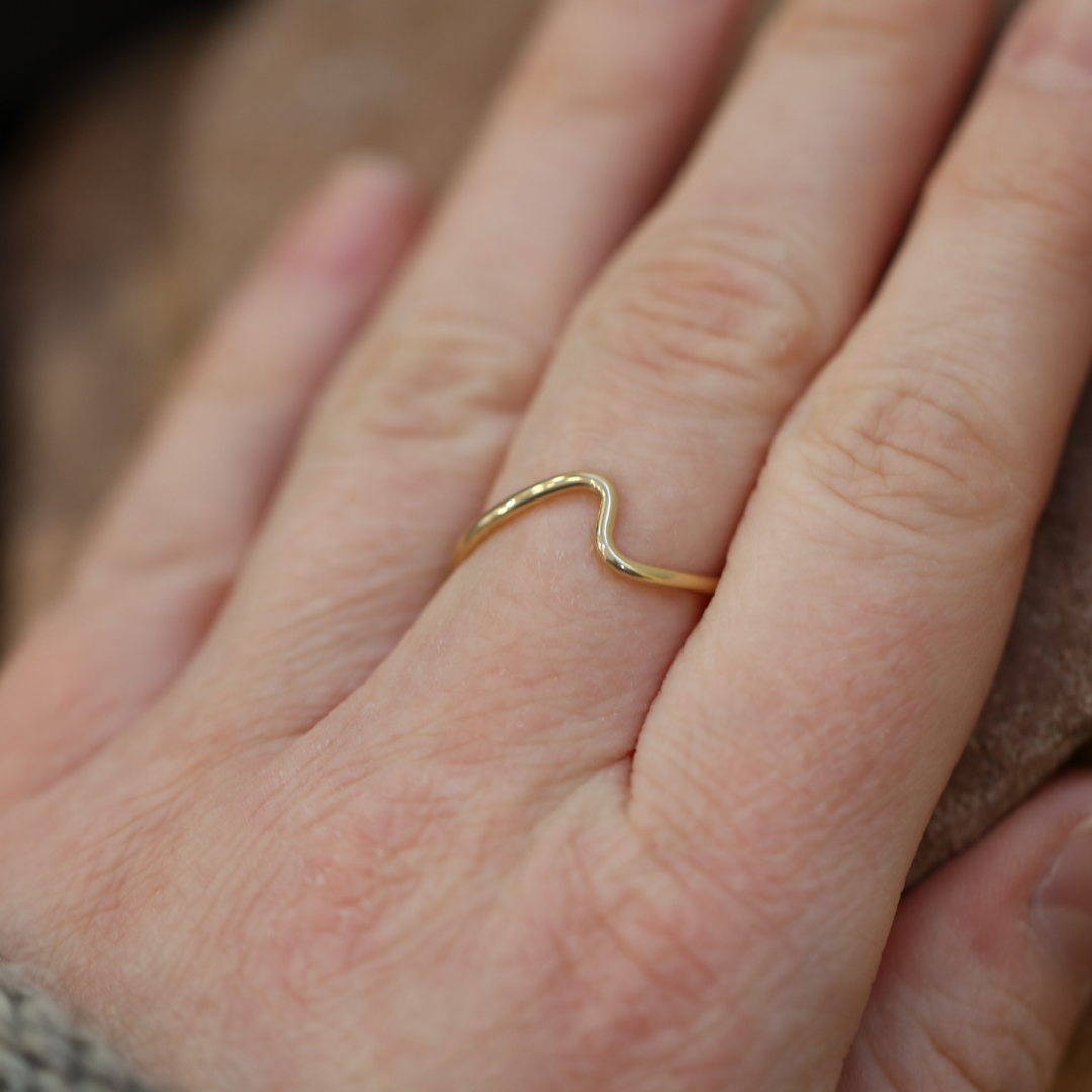 VÅGEN (Die Welle) 18K Ring