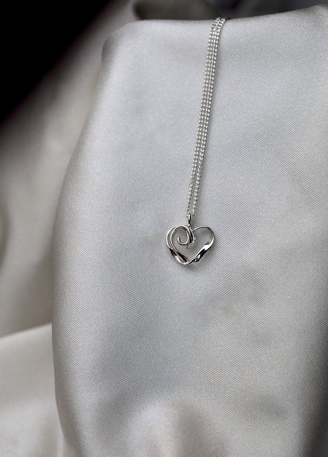 STORMSKERRY MAJA HEART S necklace