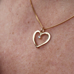 HJÄRTLIG (Hearty) L 18K necklace with diamond - Guldviva Jewellery