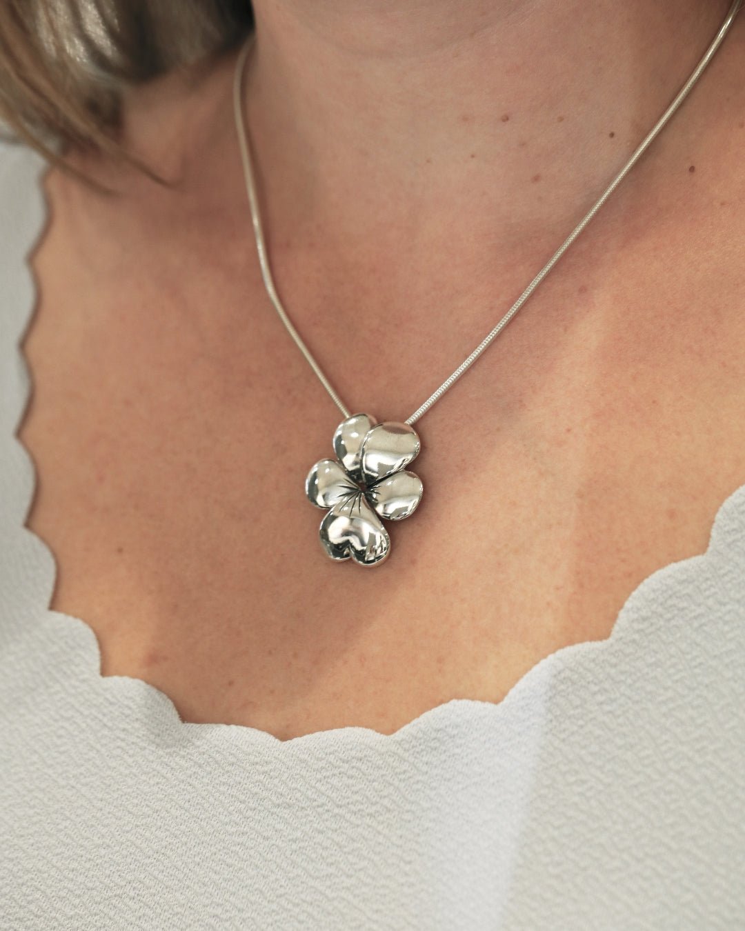 VIOL (Violet) necklace - Guldviva Jewellery