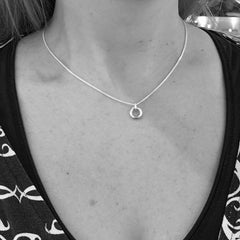I HAMN (Safe Haven) LILLA necklace - Guldviva Jewellery