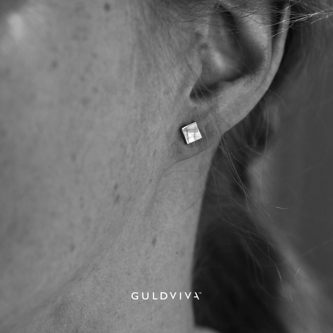 SALMIAK (Salty Licorice) earstuds