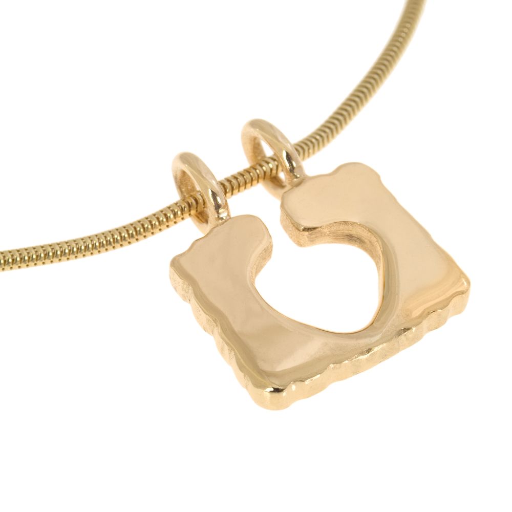 HÅLL OM (Embrace) 18K pendant-0