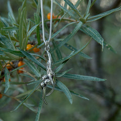 HAVTORN (Sea Buckthorn) necklace - Guldviva Jewellery