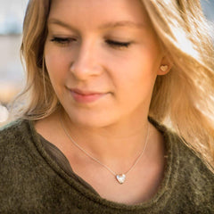 LOVE necklace - Guldviva Jewellery