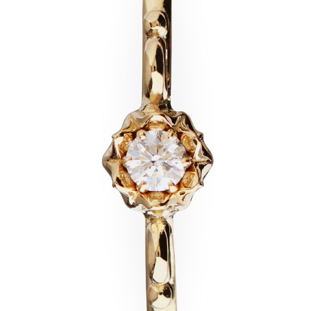 LILY OF LOVE 18K Sormus - Guldviva Korut - Guldviva Korut