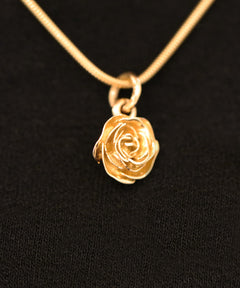 ROS (Ruusu)  Kaulakoru 18K - Guldviva Jewellery