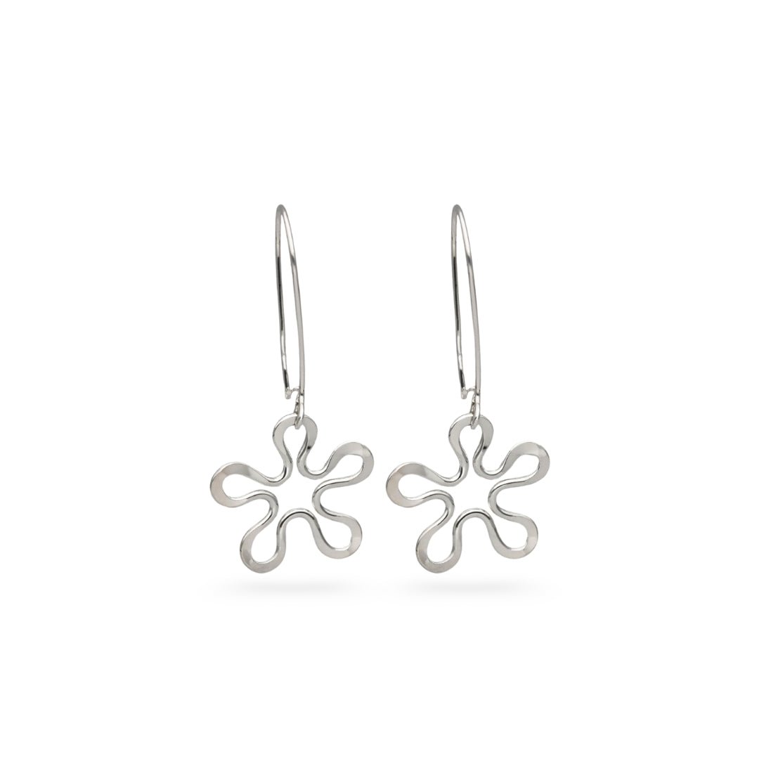 BLOMMAN™ élégantes boucles d'oreilles sur crochet en argent sterling 925 sans nickel avec un design de fleur et des détails faits à la main.