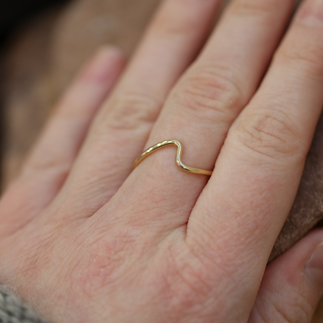 VÅGEN 18K ring